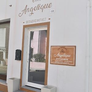 Angelique Affittacamere